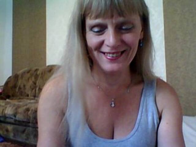 Zrzuty ekranu transmisji CarmenLike