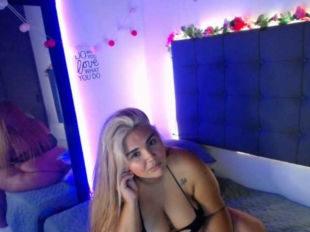 Zdjęcia CaroEscobar HELLO MY LOVES I AM VERY NAUGHTY AND I WISH YOU MAKE ME SCREAM WITH PLEASURE WITH MY LUSH :) :) FOR US TO HAVE FUN I PUT YOUR NAME ON MY TITS FOR 200 TKD
