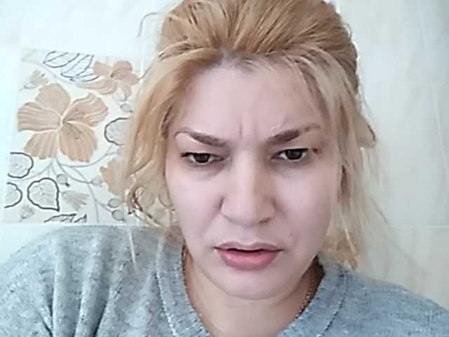 Zdjęcia CarolinaHott Lovense on!hello! klick for live! tits 55/ dance 45/ all sweet in pvt and groop! OhMiBod on!