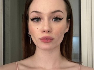 Erotyczny czat wideo CarolynLindsey
