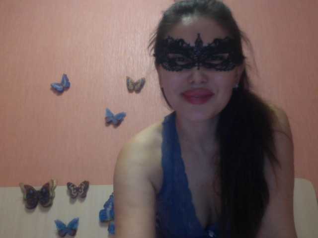 Zdjęcia CasablancaMs Hi guys, join me, follow me I will perform whatever you want for payment but all your hot dreams I will make come true in private! Come turn me on!