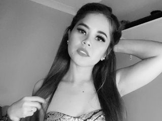 Erotyczny czat wideo CassidyLulu1