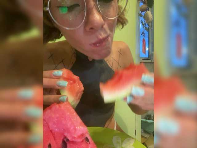 Zrzuty ekranu transmisji CassCassCass