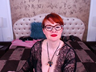 Zdjęcia CassieClio CumShow @ 4367 ! #dirtytalk #new #teasing #striptease #mature #redhead #curvy #bigass #bigboobs #glasses