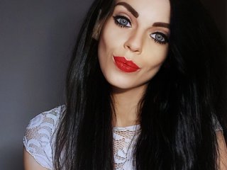 Erotyczny czat wideo CassieDoll