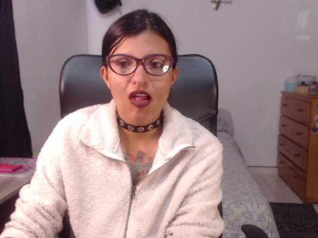 Zdjęcia Cata-guzman ❤️Welcome in my room I'm CataFree LUSH CONTROL in PVT! MASSAGE RULE PLAY! - Topless show! - Topless show! - #latina #lush #fetish #new #hairy