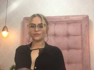 Erotyczny czat wideo CataGomeZ