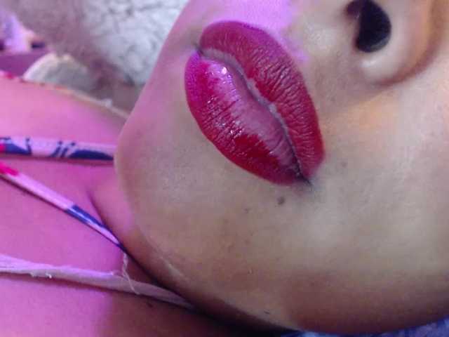 Zrzuty ekranu transmisji Cataleyasousa