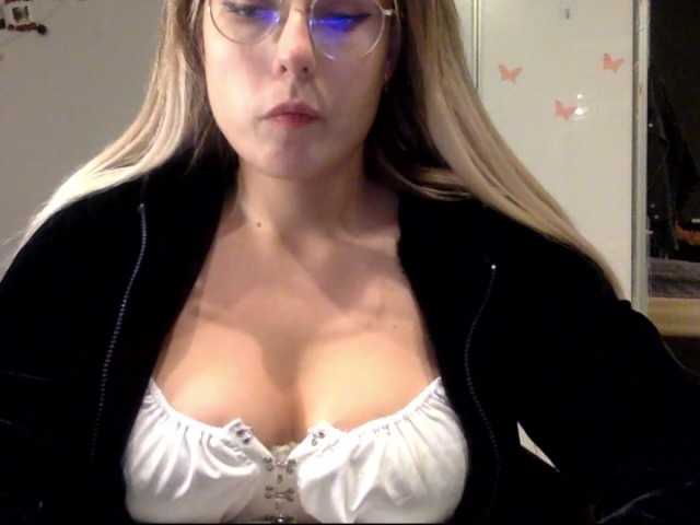 Zrzuty ekranu transmisji CatalinaSweet