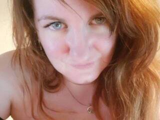 Erotyczny czat wideo CatEarnshaw