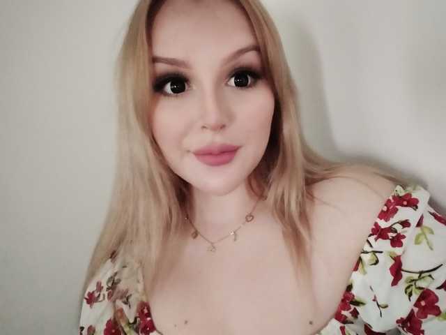 Erotyczny czat wideo CatherineHot