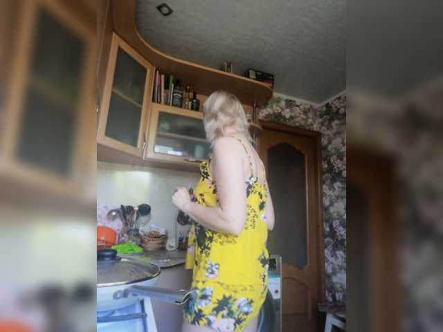 Zrzuty ekranu transmisji MoonShine_