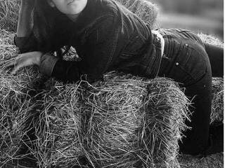 Erotyczny czat wideo CELESTE-THOMA