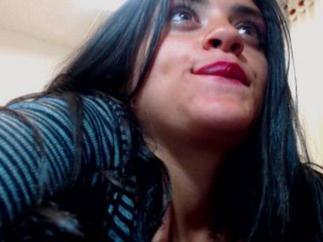 Zrzuty ekranu transmisji celestecream1