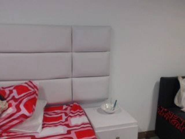 Zrzuty ekranu transmisji celestehot2