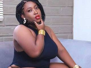 Erotyczny czat wideo Chanel-blak