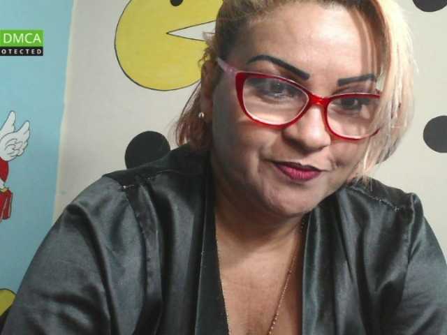 Zrzuty ekranu transmisji ChannelMoans