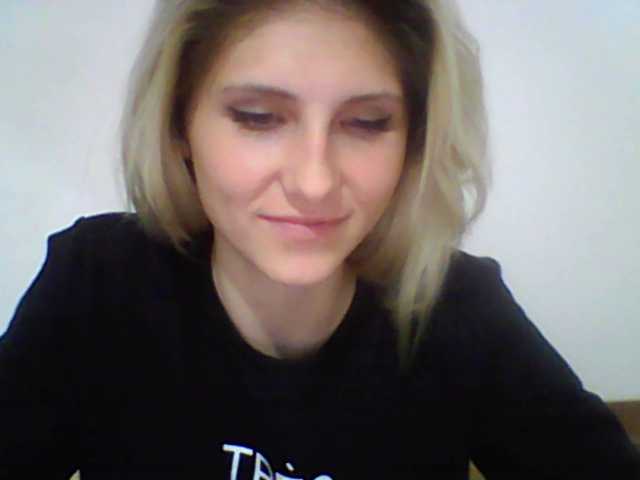 Zrzuty ekranu transmisji charltte