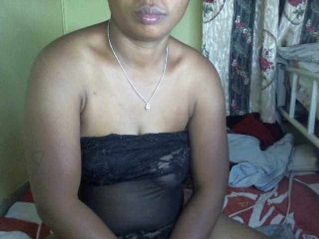 Zrzuty ekranu transmisji chatte-rose