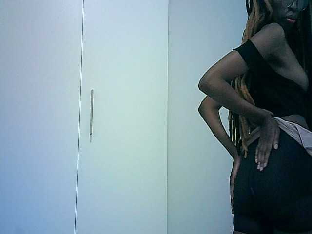 Zdjęcia cheekyliz lets have fun #ebony #lovense