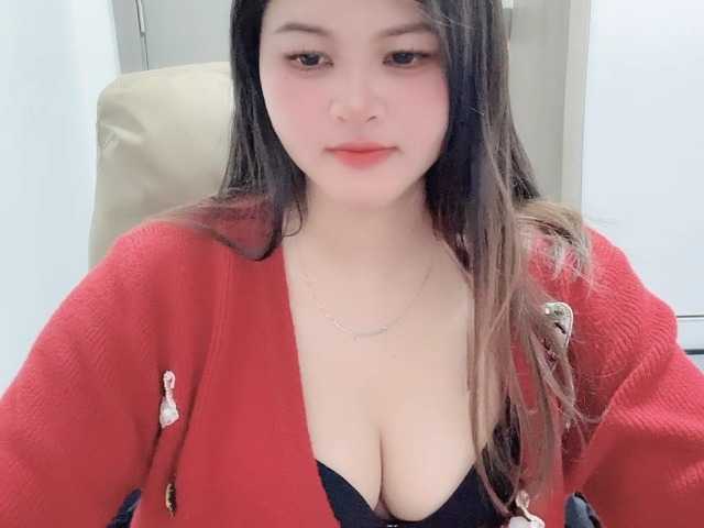 Zrzuty ekranu transmisji Cherry-baby