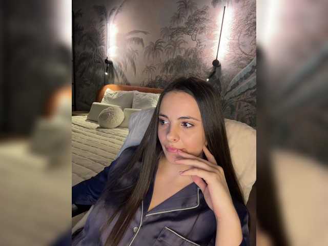 Zdjęcia Cherry_s Inst _mylina___ I don’t completely undress in the general chat. I perform actions from the menu one at a time. Tokens in private messages are not considered