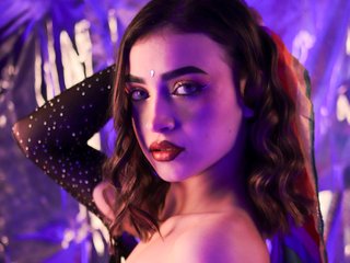 Erotyczny czat wideo Cherry-Vibe