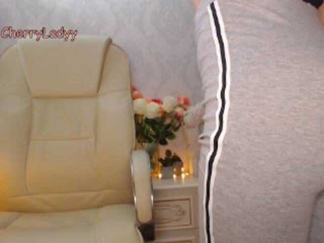 Zrzuty ekranu transmisji CherryLadyy