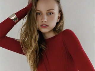 Erotyczny czat wideo CherryNorth
