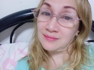 Erotyczny czat wideo cherrywhite03