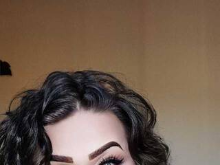 Erotyczny czat wideo CherryXX1