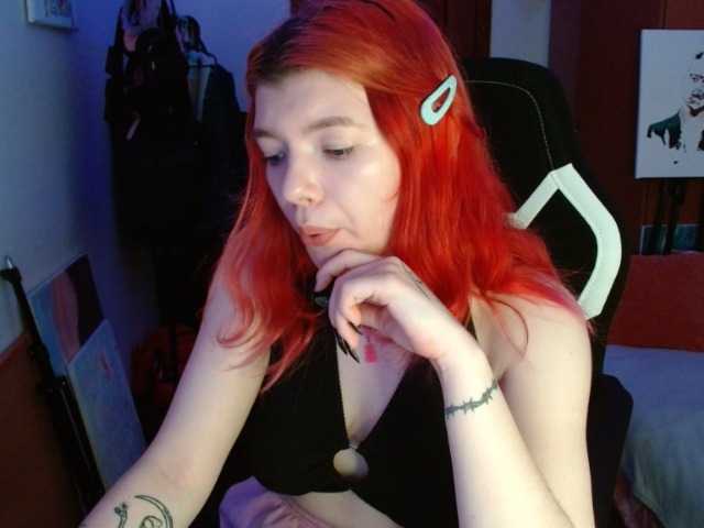 Zdjęcia ChilllOut Hey guys!:) Goal Oil Show 200 tk- #Dance #hot #pvt #c2c #fetish #feet Tip to add at friendlist and for requests!