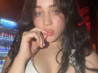 Erotyczny czat wideo Chloe-Adams19