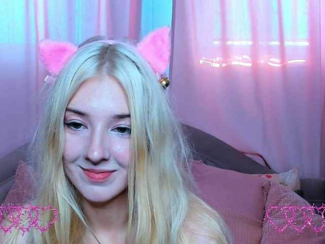 Zdjęcia ChloeBravo Dildo, deepthroat, anal here! Dont be shy♥