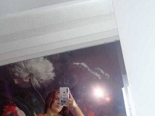 Erotyczny czat wideo CHLOELODGE