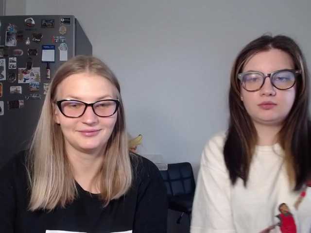 Zdjęcia ChrisnKat Hello everyone We are Katya and Kristina) Glad to see you in our room! Subscribe, put love! Dont hesitate - its free! 2naked girls 350 tk! 2 girls squirt 1200 tk!