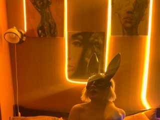 Erotyczny czat wideo ChristineBlack