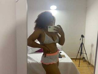 Erotyczny czat wideo Ciaraa