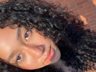 Erotyczny czat wideo clitia-xx