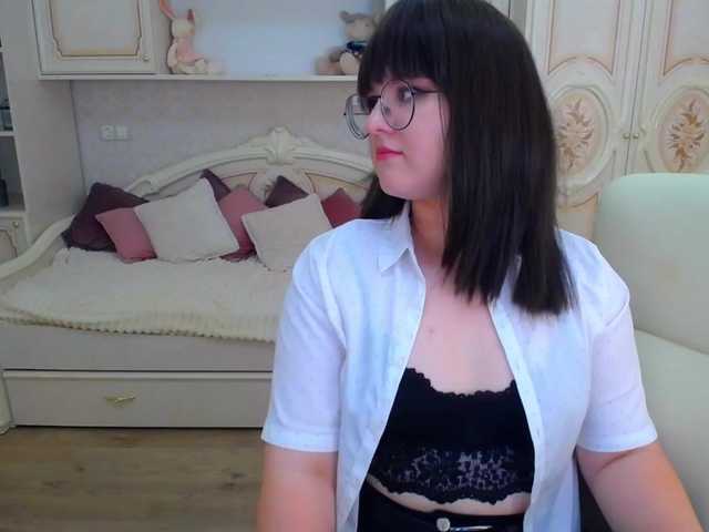 Zrzuty ekranu transmisji CloudOfTender