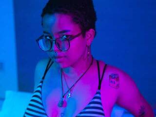 Erotyczny czat wideo collinsstone