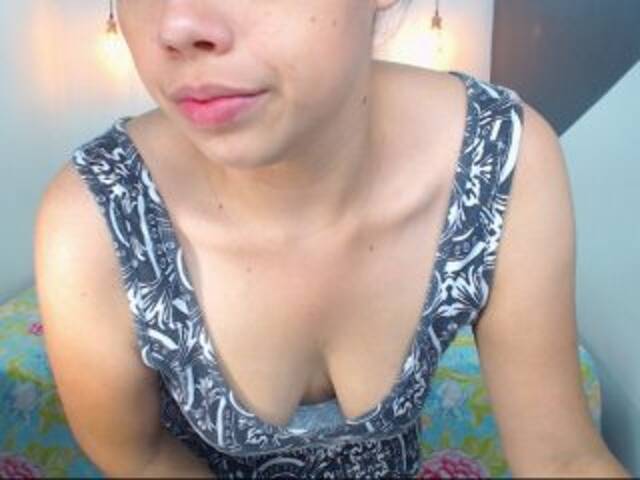 Zrzuty ekranu transmisji coral_love