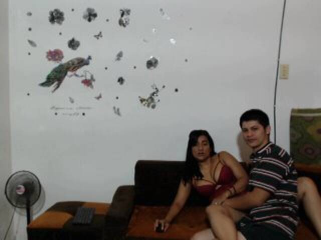 Zrzuty ekranu transmisji COUPLESGAME