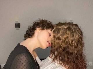 Erotyczny czat wideo couplesilkk