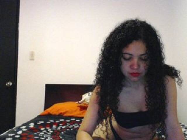 Zrzuty ekranu transmisji Courageuse