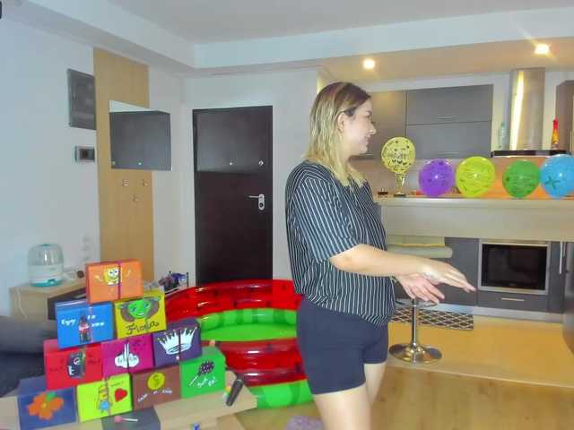 Zrzuty ekranu transmisji Youngcouple20