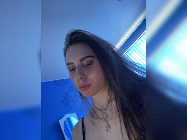 Zrzuty ekranu transmisji CrystaIGirl