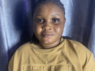 Erotyczny czat wideo Creamyposh