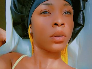 Erotyczny czat wideo Creamyunicon1