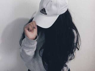 Erotyczny czat wideo Criistal-Ross